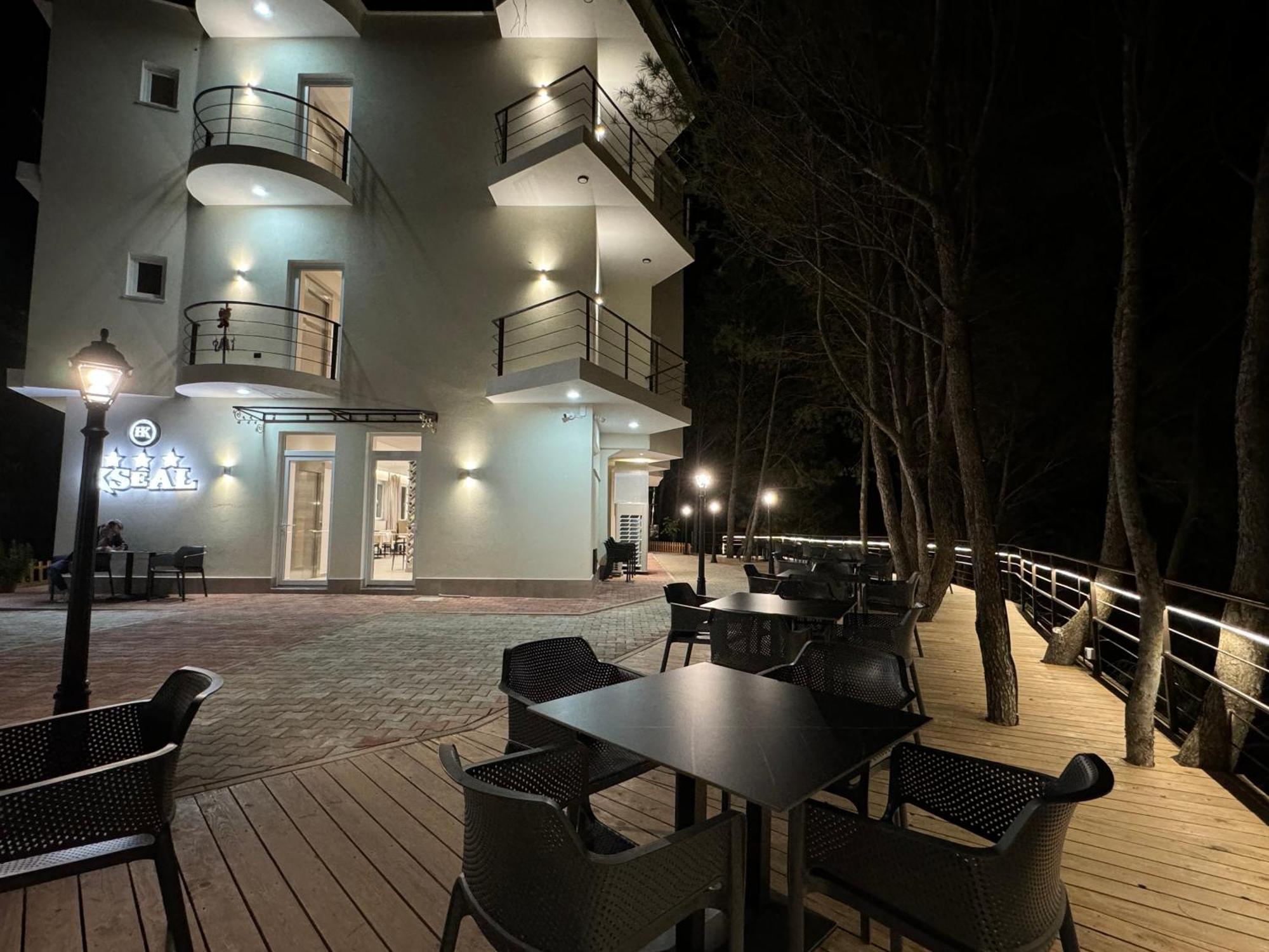 Hotel Kseal Permet Luaran gambar