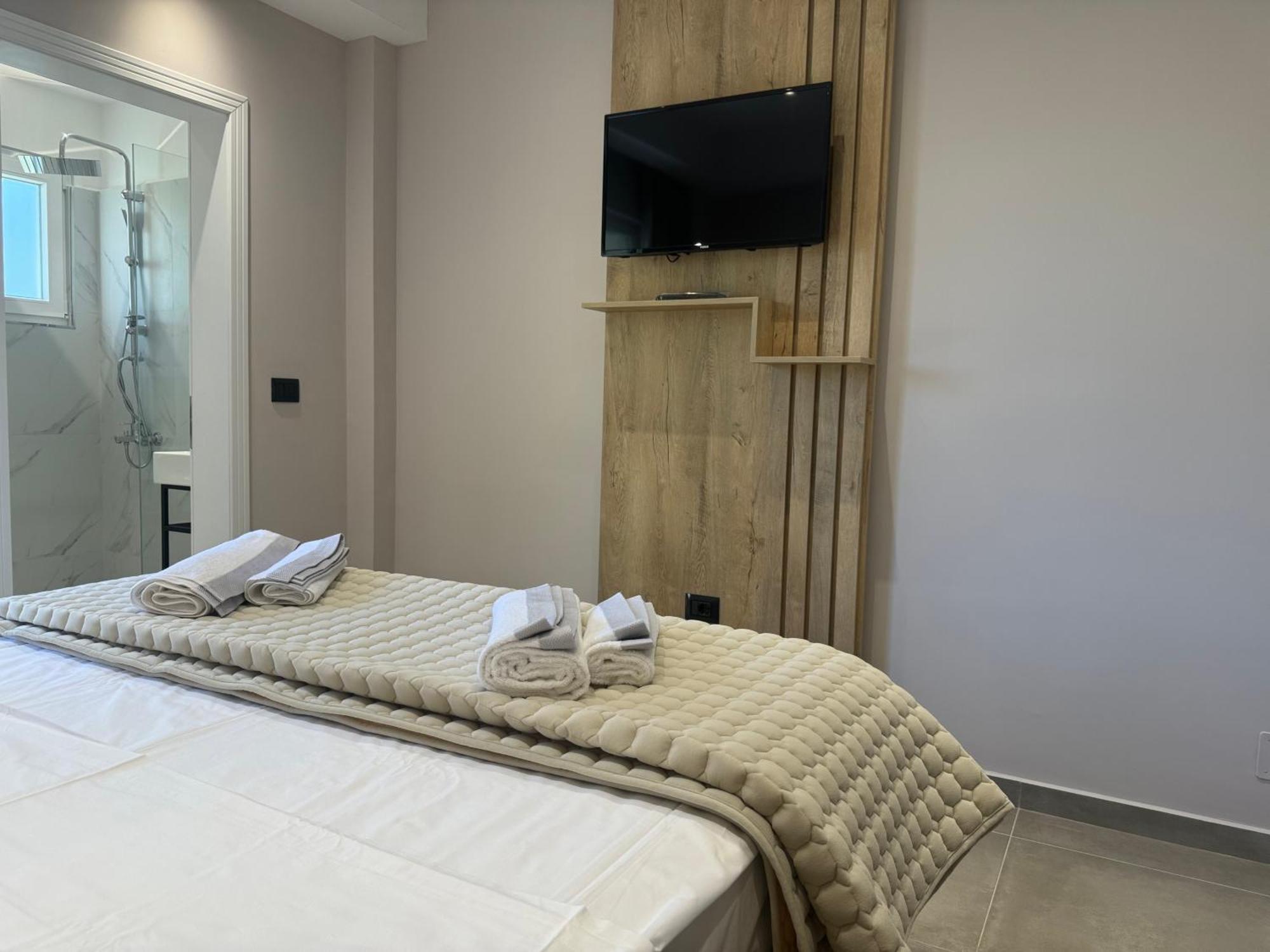Hotel Kseal Permet Luaran gambar