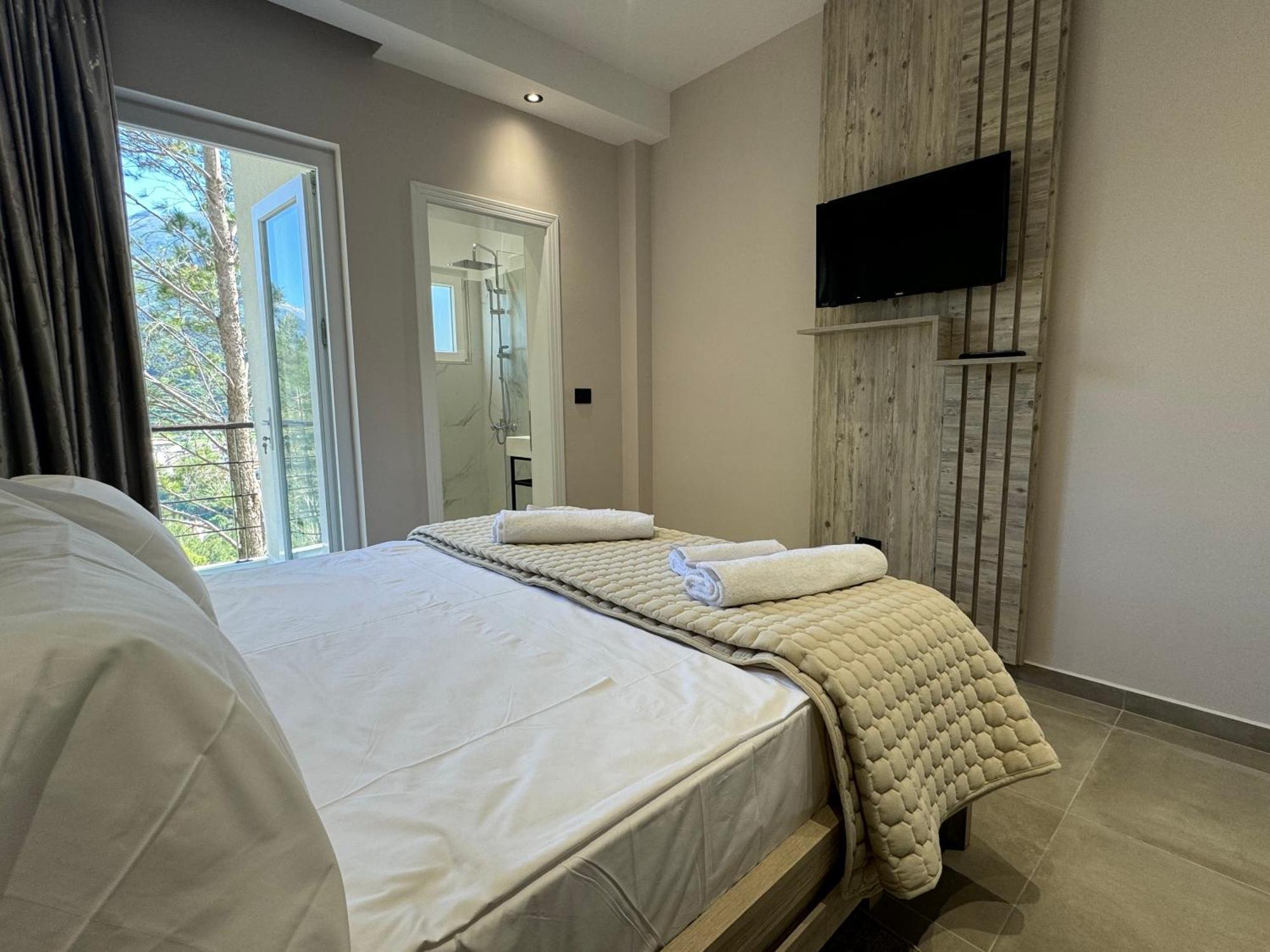 Hotel Kseal Permet Luaran gambar