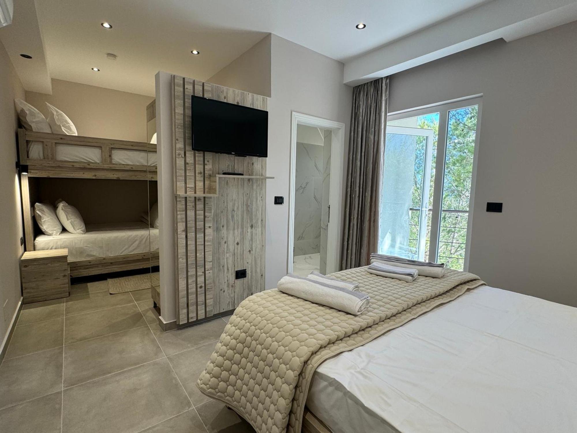Hotel Kseal Permet Luaran gambar